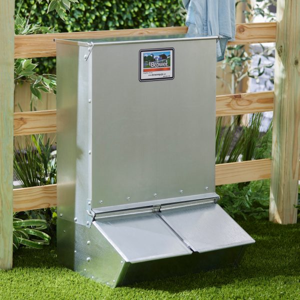ZenVora 3.7 Bushel 2-Door Hog Feeder – Galvanized Steel Supplement Feeder for 8 Hogs