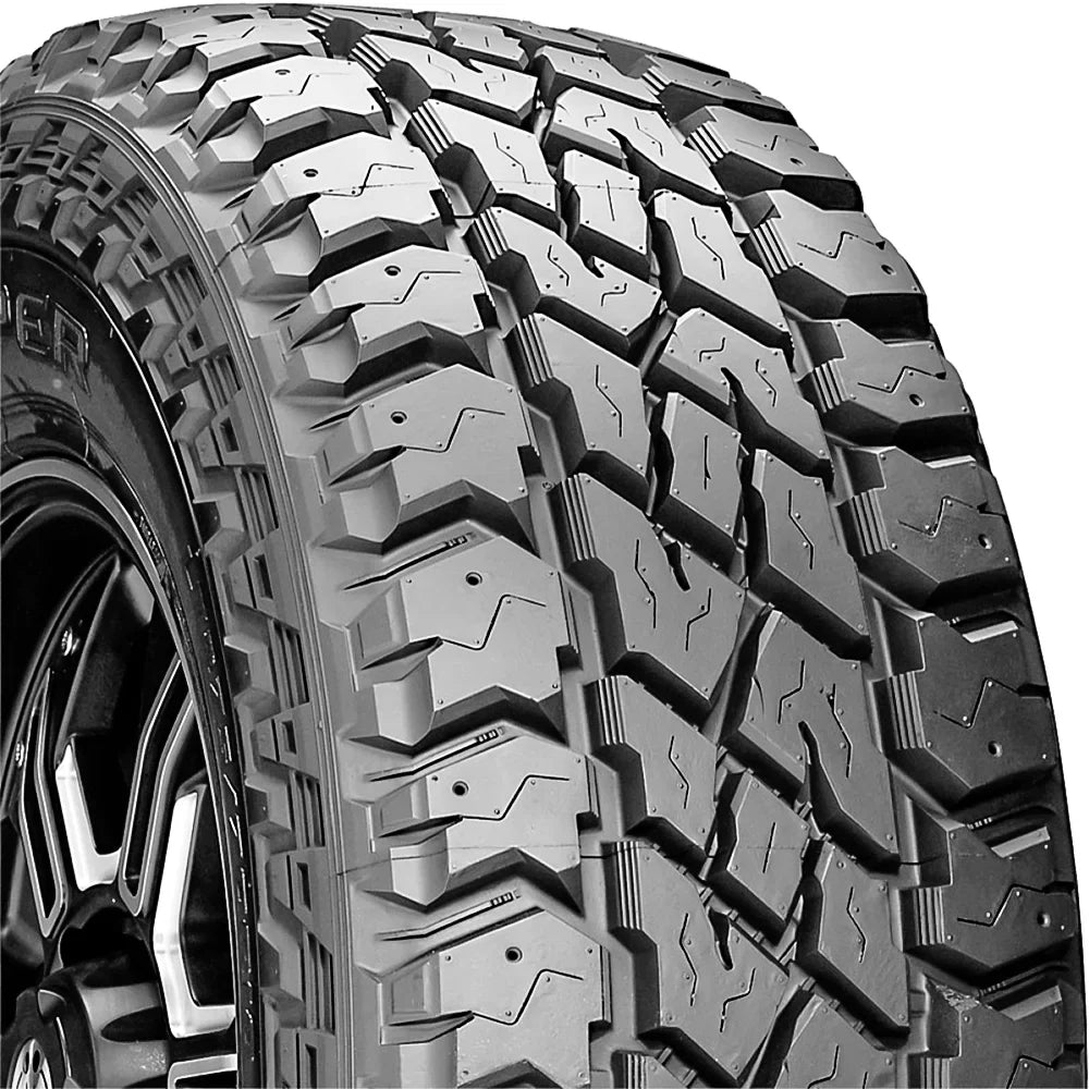 ZenVora Set of 4 LT275/70R18 125/122Q E 10-Ply M/T Mud Tires