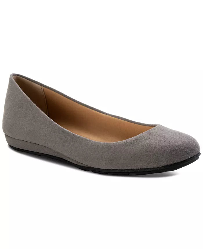 ZenVora Women's Classic Ballet Flats, Comfortable Round Toe Slip-On Flat Shoes for Casual Everyday Wear