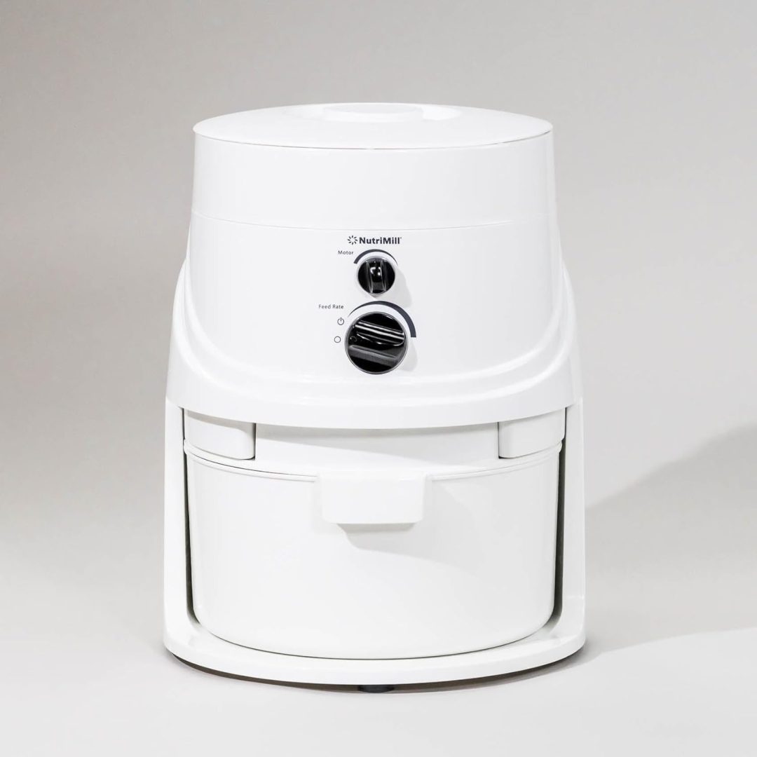 ZenVora Classic high-speed electric grain grinder, a wheat flour grinder used for making fresh flour, equipped with a stainless steel grinding head
