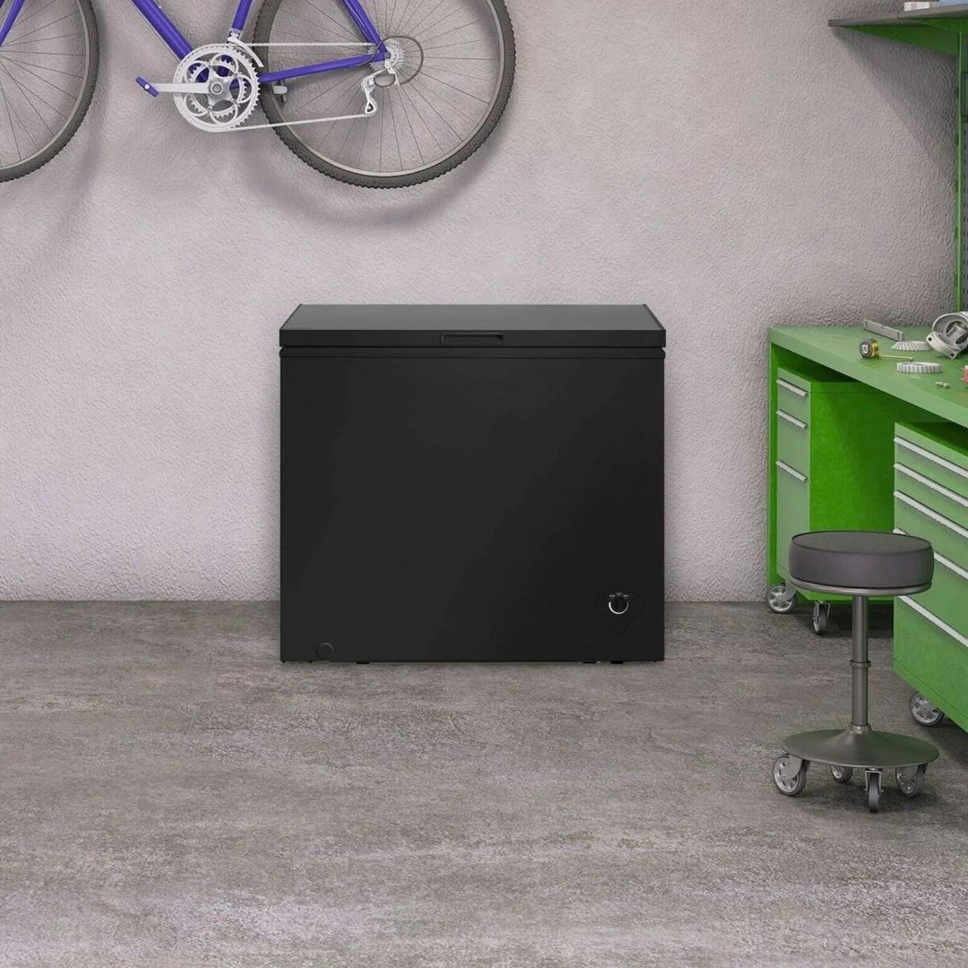ZenVora 7.0 Cu. Ft. Chest Freezer, Black