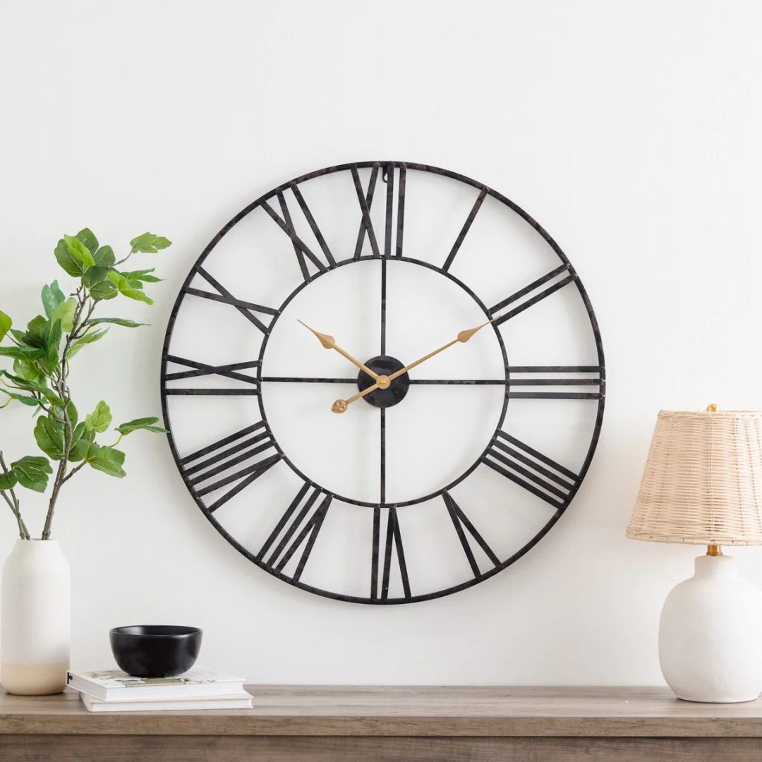 ZenVora Modern Round Metal Wall Clock, Decorative Circular Hanging Clock for Living Room, Bedroom and Office