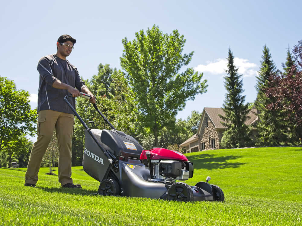 ZenVora 21-Inch Steel Deck Self-Propelled 3-in-1 Lawn Mower with Auto Choke