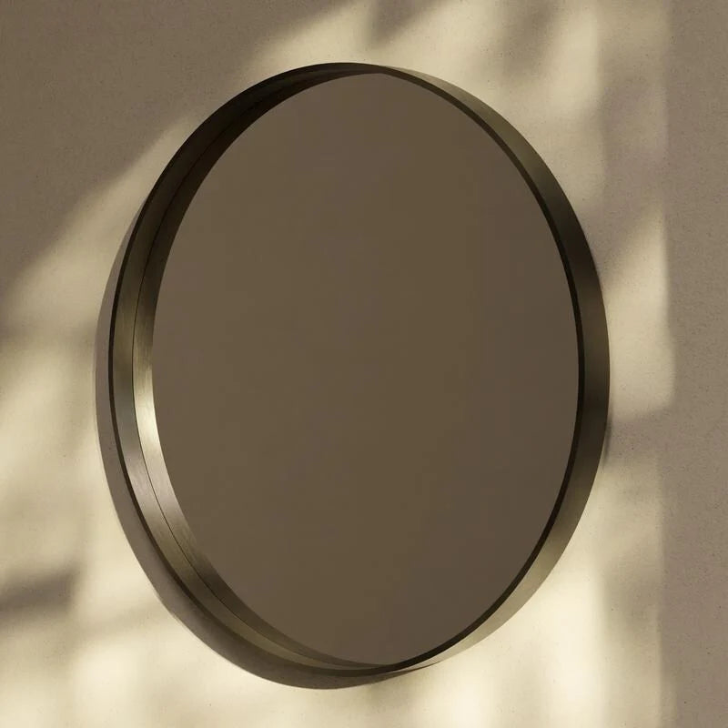 ZenVora Classic Farmhouse Round Wall Mirror, Wooden Frame Decorative Accent Mirror for Living Room, Bedroom and Entryway
