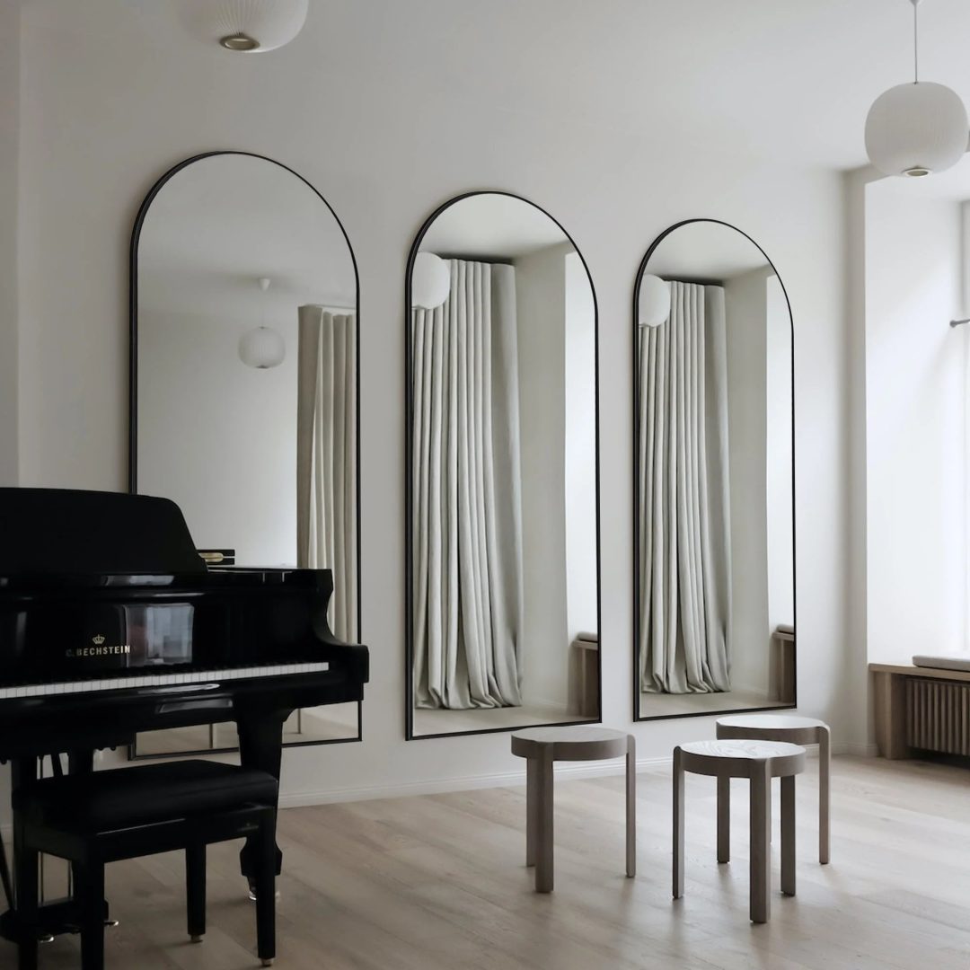 ZenVora Modern Arched Full Length Floor Mirror, Aluminum Alloy Frame Standing Full Body Mirror