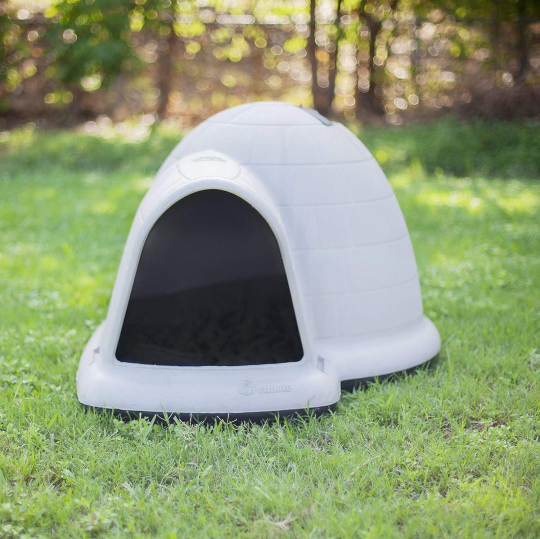 ZenVora XL Igloo Dog House for Dogs 90-125 Lbs., All-Weather Pet Shelter, Made in USA
