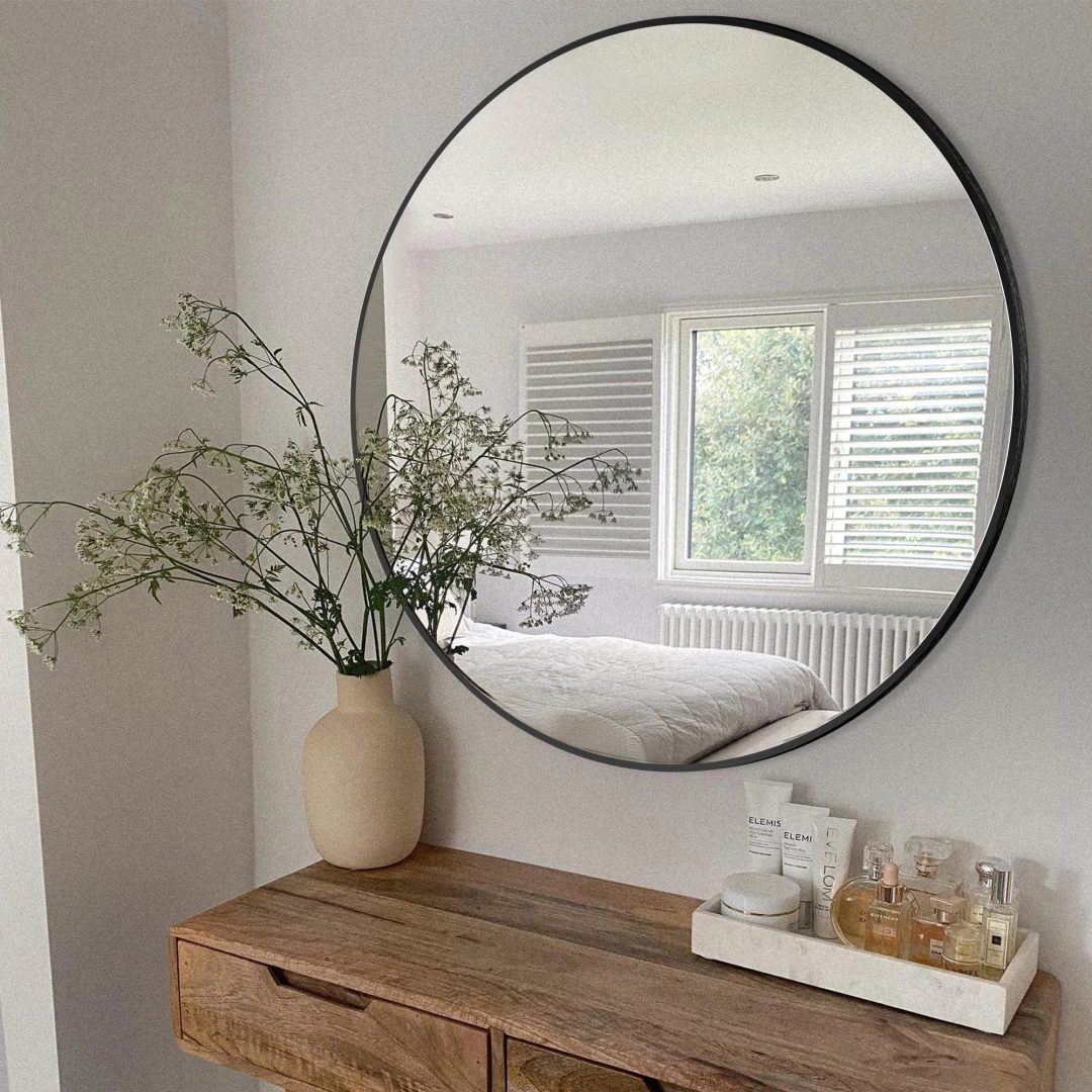 ZenVora Modern Round Bathroom Vanity Mirror, Wall Mounted Circular Mirror for Bathroom, Bedroom and Home Decor