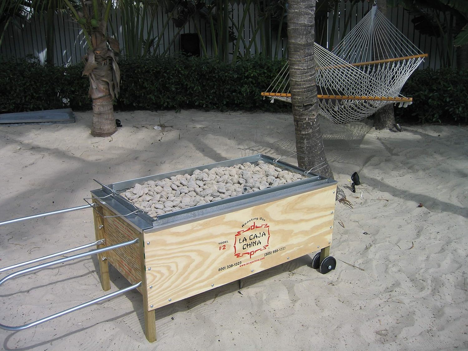 ZenVora 100-Lb. Capacity Pig Roaster