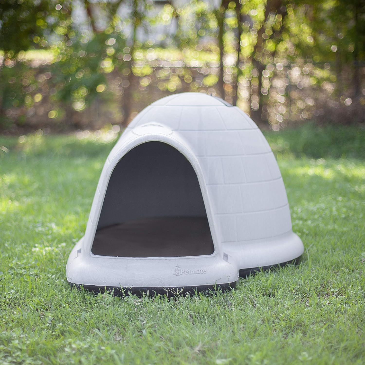 ZenVora XL Igloo Dog House for Dogs 90-125 Lbs., All-Weather Pet Shelter, Made in USA